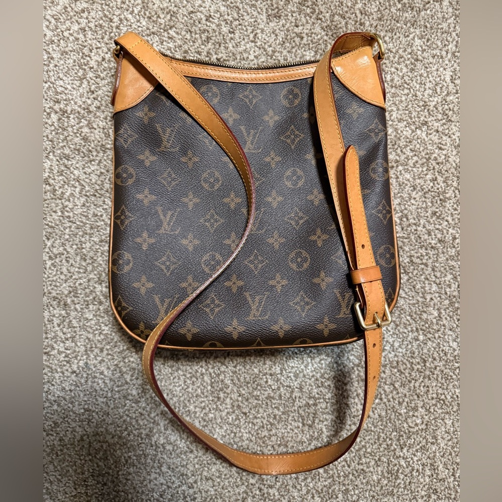 Louis Vuitton Odeon PM Brown Monogram Shoulder Bag - Picture 2 of 6